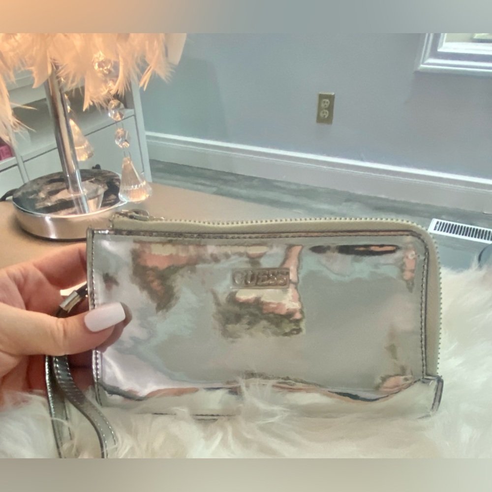 Guess phone wallet